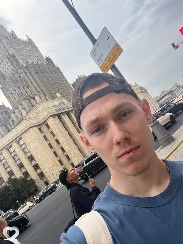 Владислав, 21, Уссурийске — анкета №2967670