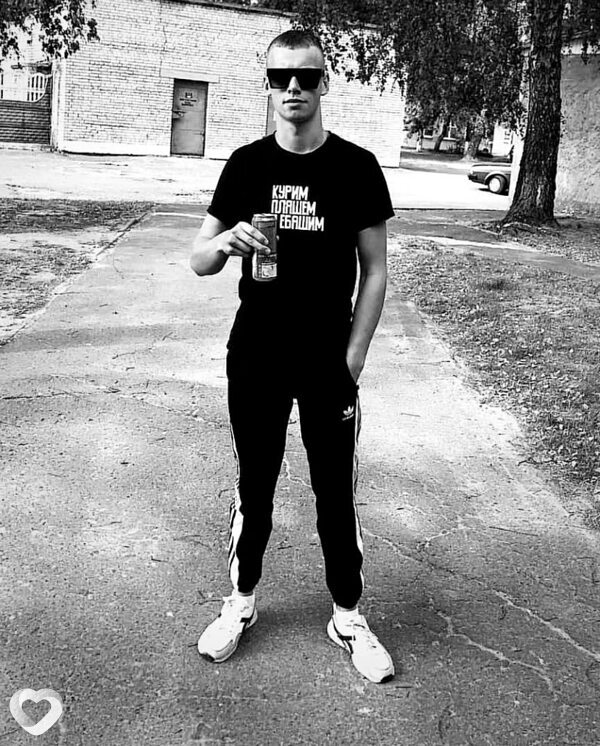 Влад, 23, Иванове — анкета №2968237