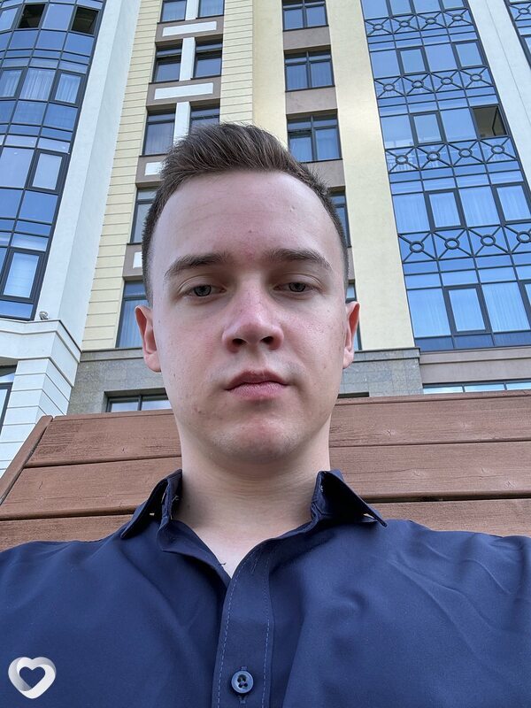 Илья, 23, Екатеринбурге — анкета №2968323
