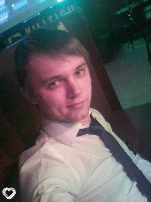 Виктор, 31, Саяногорске — анкета №2969449