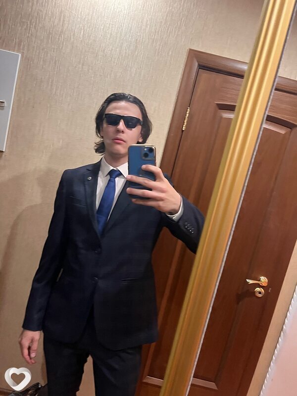 Андрей, 21, Уфе — анкета №2969456