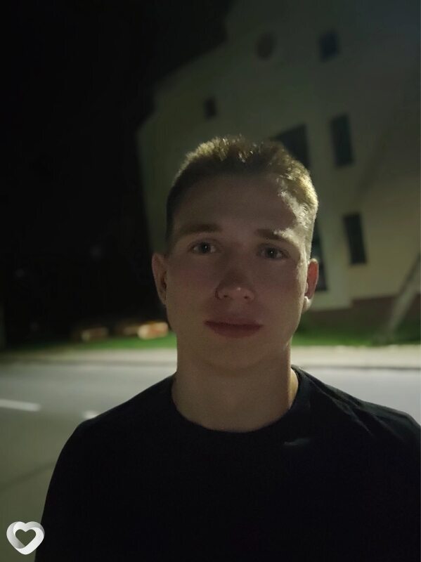 Павел, 27, Барановичах — анкета №2969750