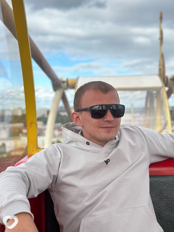 Максим, 29, Москве — анкета №2970439