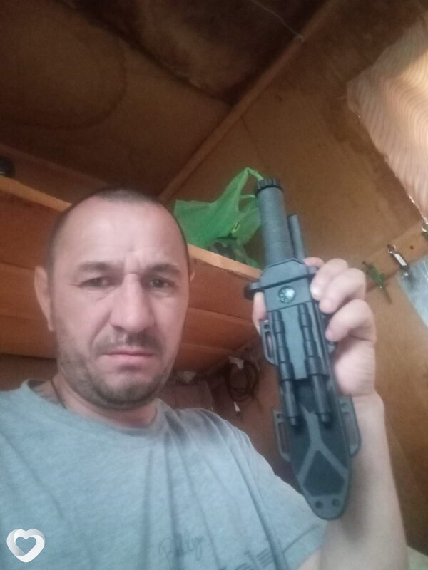 Александр, 38, Североуральске — анкета №2970471
