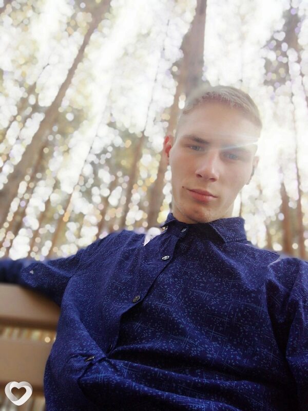 Владимир, 23, Ростове-на-Дону — анкета №2971025