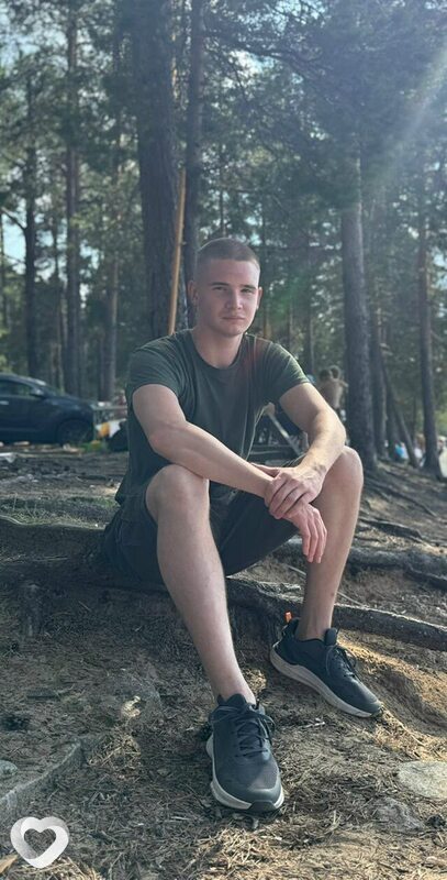 Даниил, 21, Петрозаводске — анкета №2971203