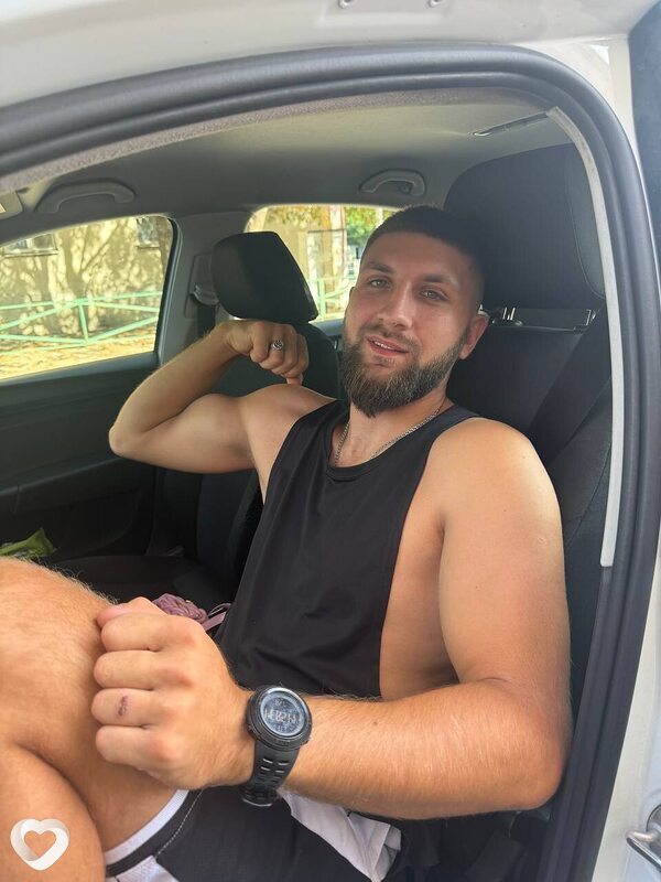 Максим, 28, Новороссийске — анкета №2971671