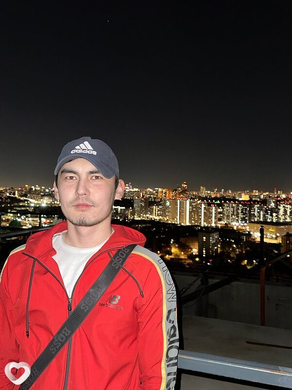 Диёрбек, 25, Москве — анкета №2971553