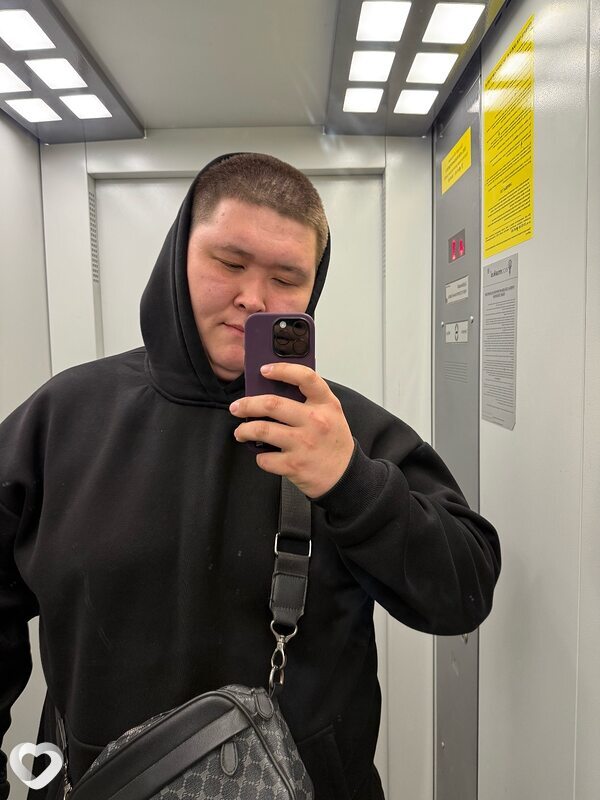 Ильяс, 23, Москве — анкета №2971895