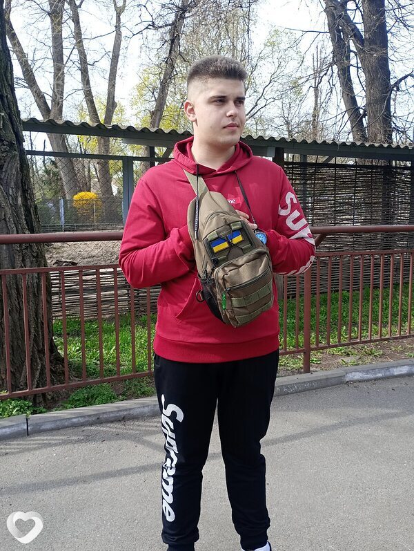 Влад, 22, Киеве — анкета №2973246