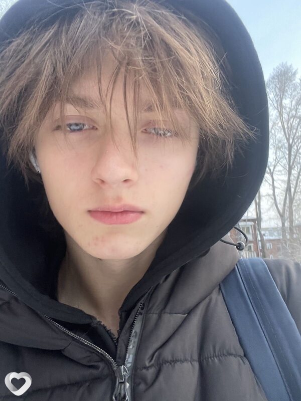 Дима, 19, Белгороде — анкета №2973319