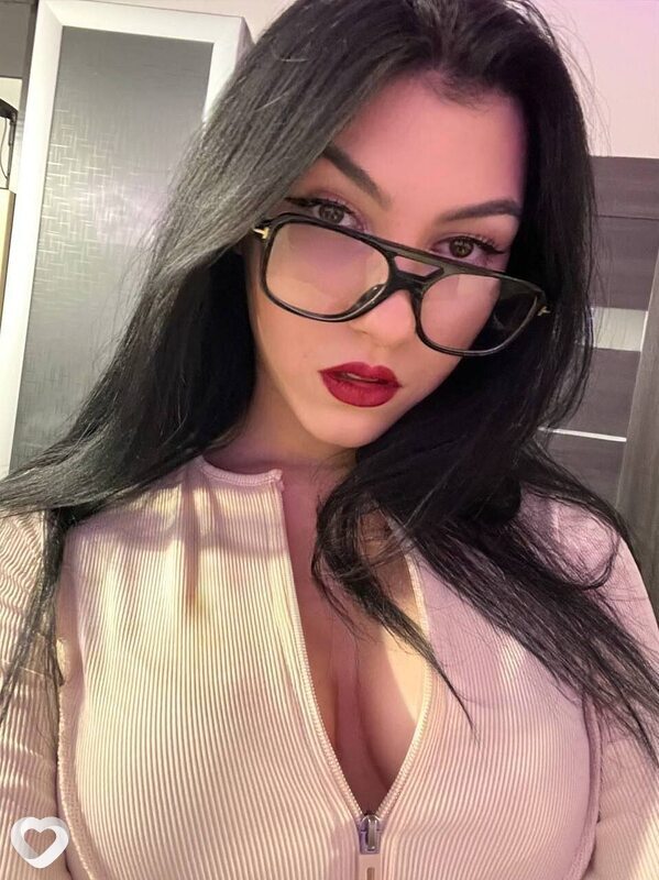 Алика, 22, Смоленске — анкета №2975096