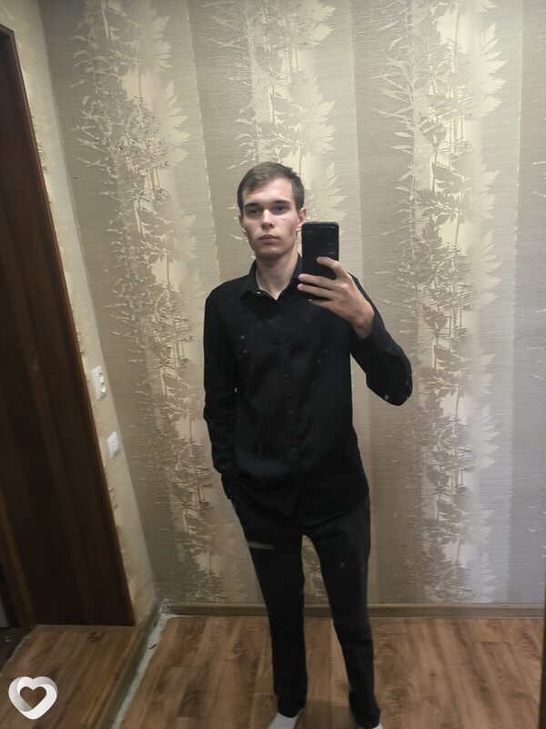 Кирилл, 18, Липецке — анкета №2975490