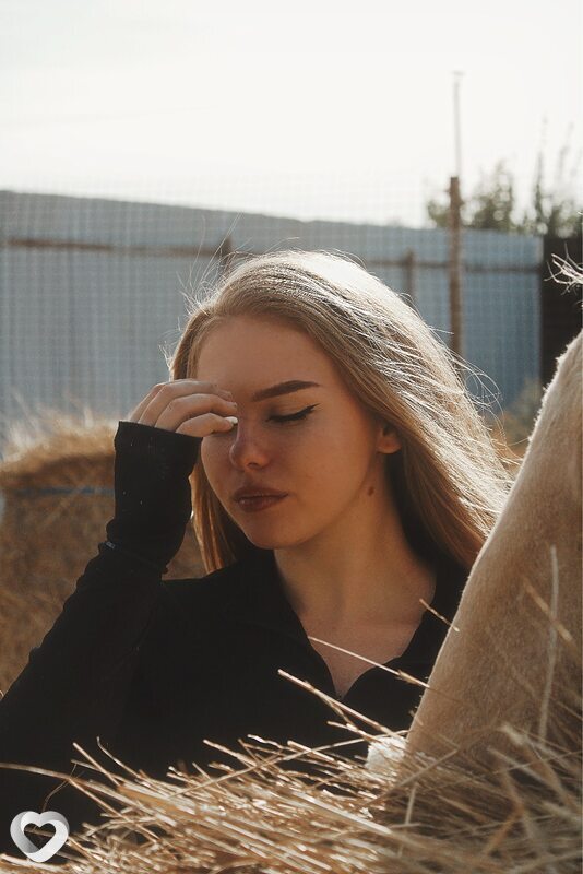 Ульяна, 21, Астрахани — анкета №2975593