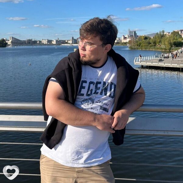 Александр, 22, Казани — анкета №2975712