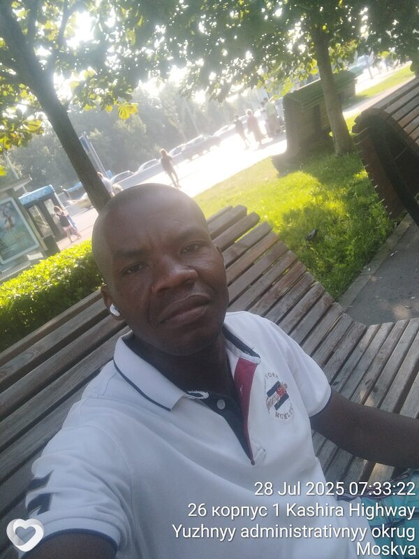 Amani Ombeni, 41, Крымске — анкета №2975955