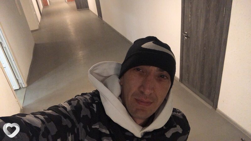 Артем, 39, Абакане — анкета №2976063