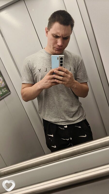Артур, 23, Казани — анкета №2976180