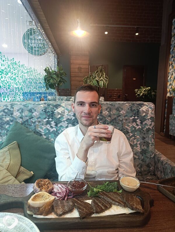 Владимир, 22, Москве — анкета №2976466