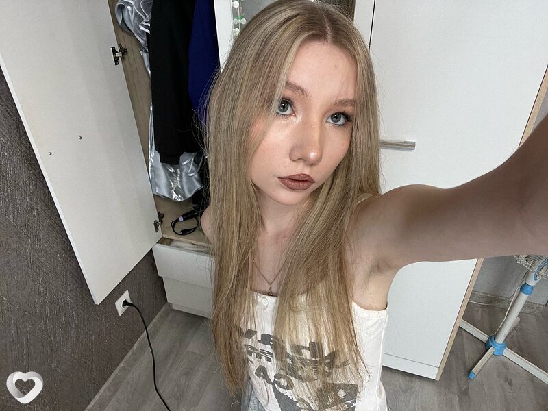 Анна, 18, Рязани — анкета №2976590