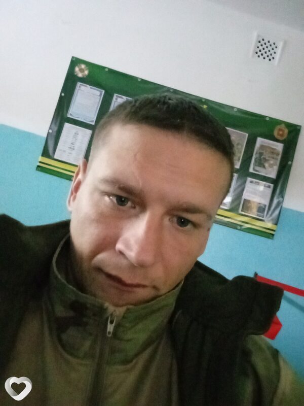 Михаил, 28, Антраците — анкета №2977108