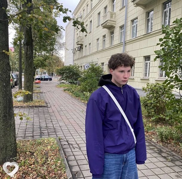 Олег, 21, Минске — анкета №2977442