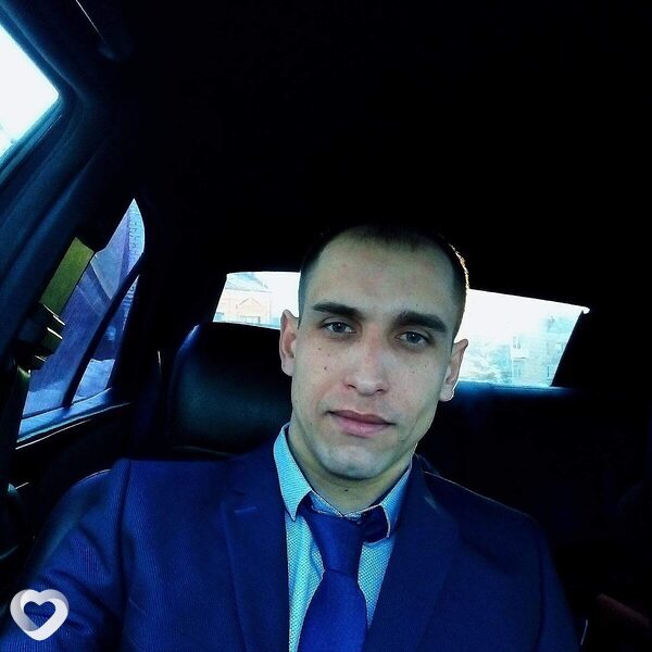 Вадим, 28, Снежном — анкета №2977568
