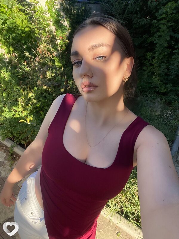 Виктория, 23, Ухте — анкета №2977502