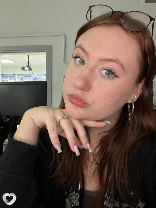 Елена, 19, Москве — анкета №2977741