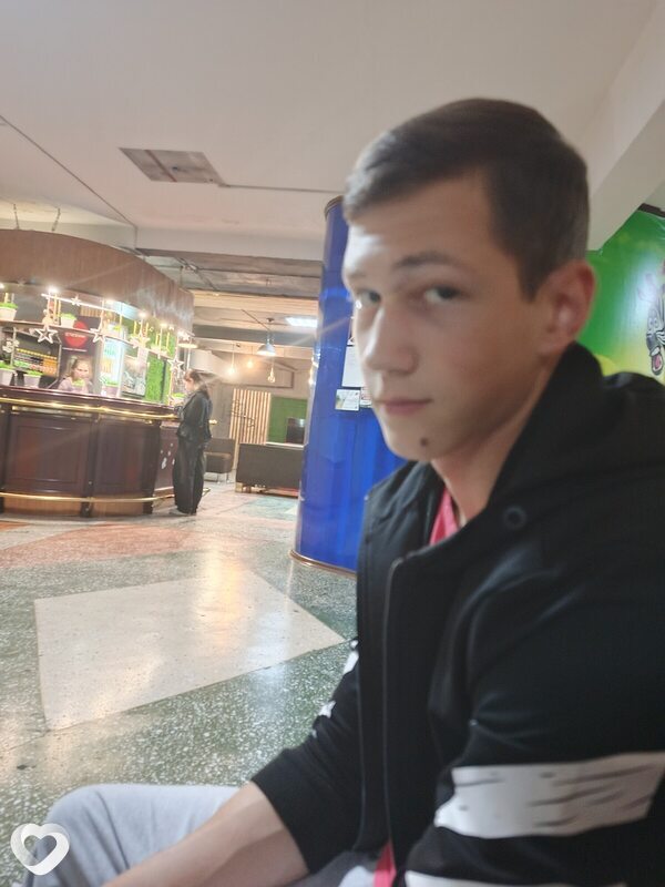 Алексей, 18, Иркутске — анкета №2977468