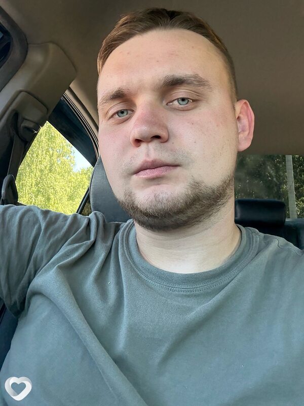 Денис, 24, Барнауле — анкета №2978888