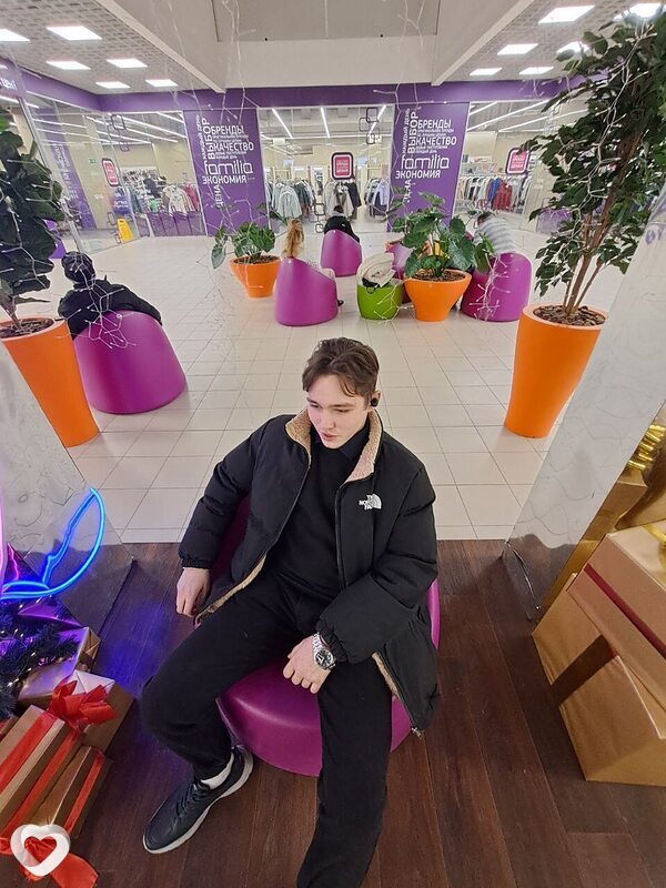 Виталий, 20, Тамбове — анкета №2979280