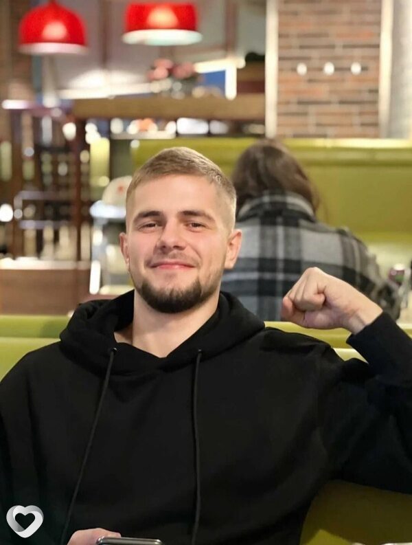 Андрей, 26, Москве — анкета №2979370