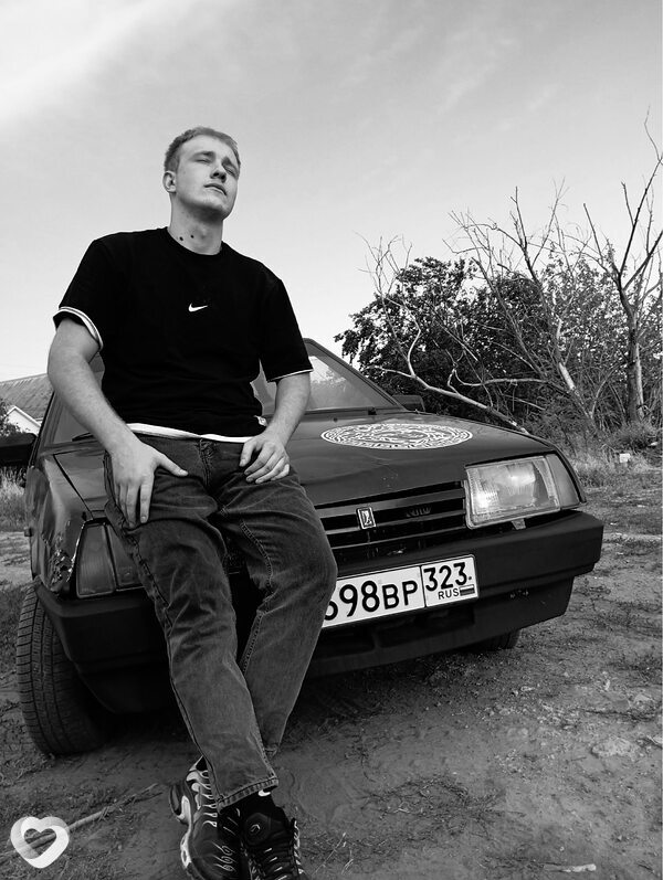 Миша, 22, Миллерове — анкета №2979888