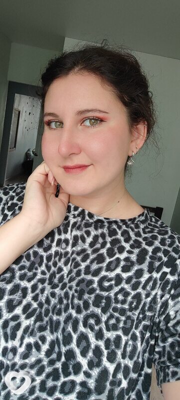 Таша, 27, Санкт-Петербурге — анкета №2979998