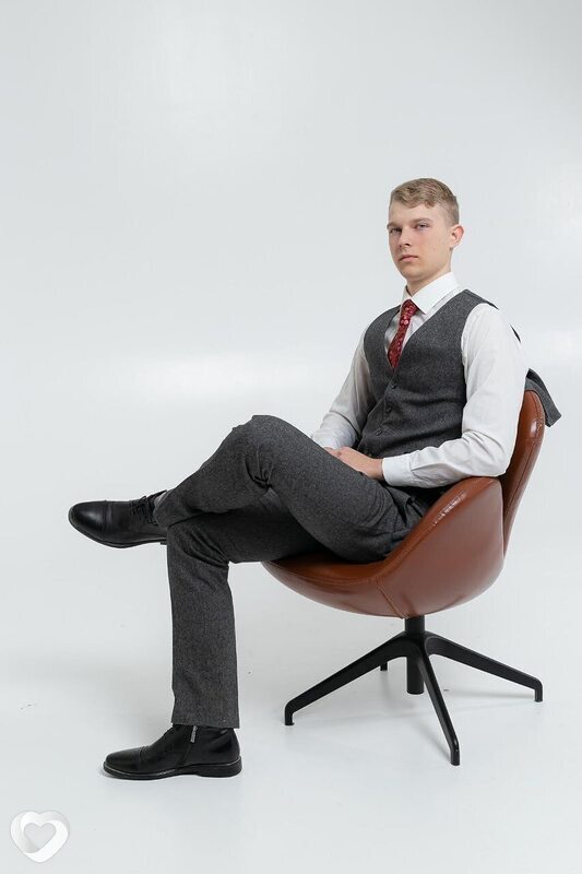 Игорь, 22, Екатеринбурге — анкета №2980098