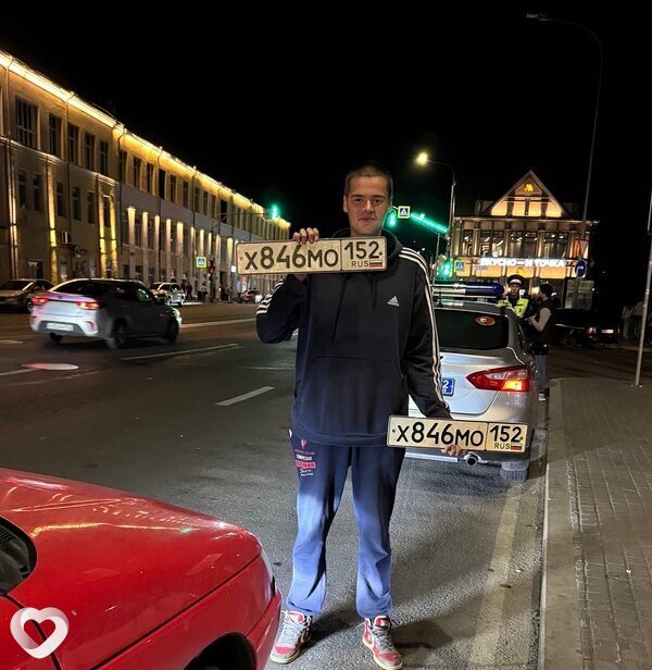 Дима, 20, Москве — анкета №2980480