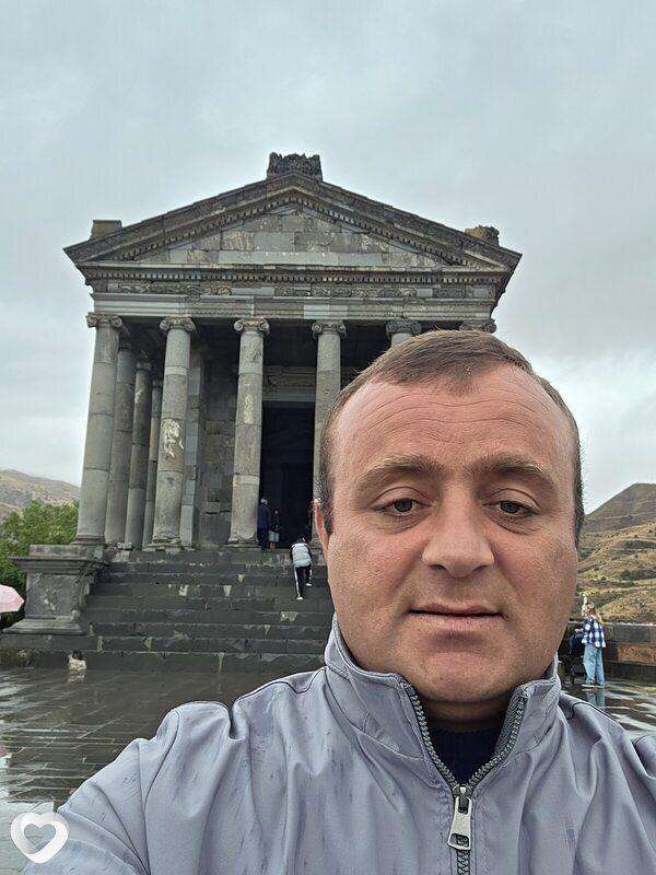 Тигран, Москва