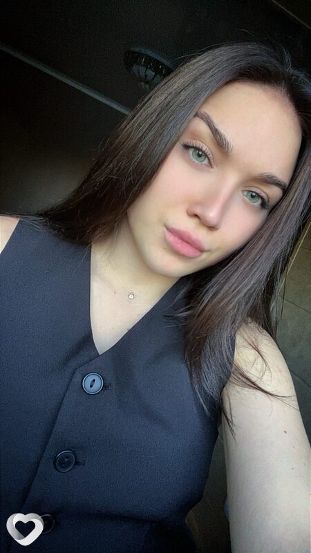 Полина, 24, Новошахтинске — анкета №2980431