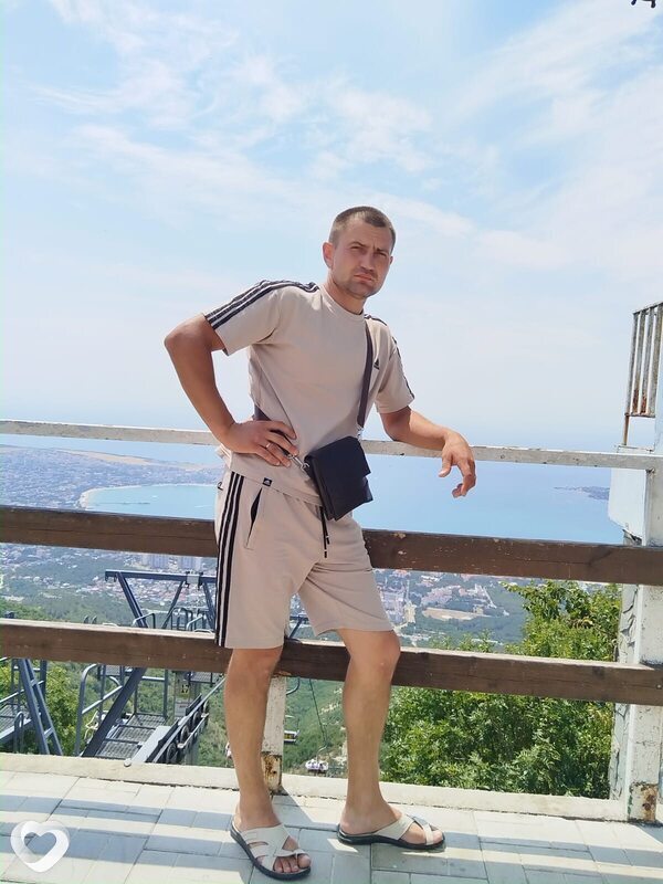 Антон, 36, Новошахтинске — анкета №2980646