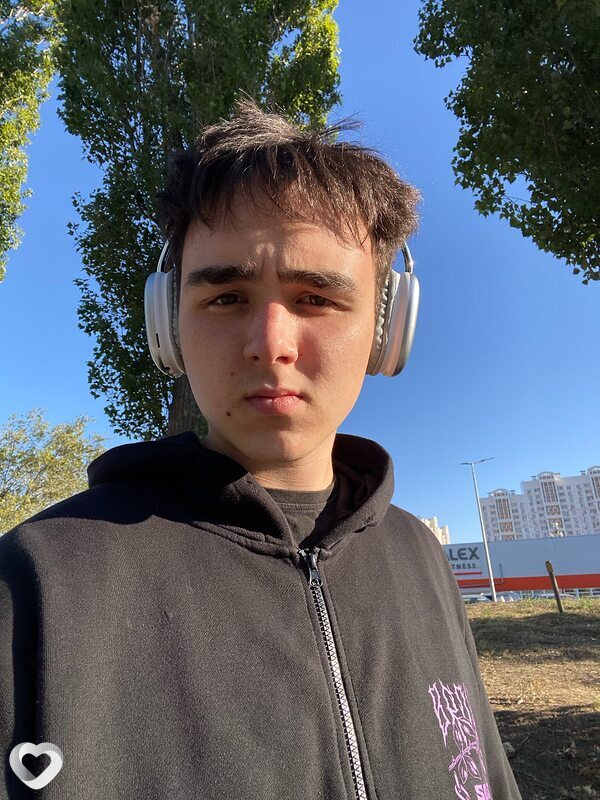 Рустам, 20, Ростове-на-Дону — анкета №2980670