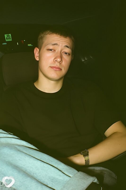 Илья, 24, Минске — анкета №2980605