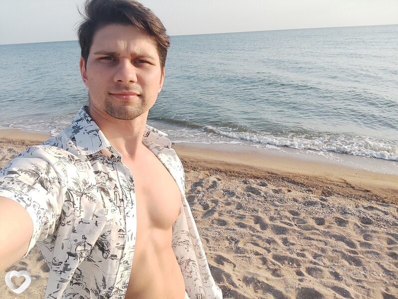 Гена, 29, Донецке — анкета №2981421