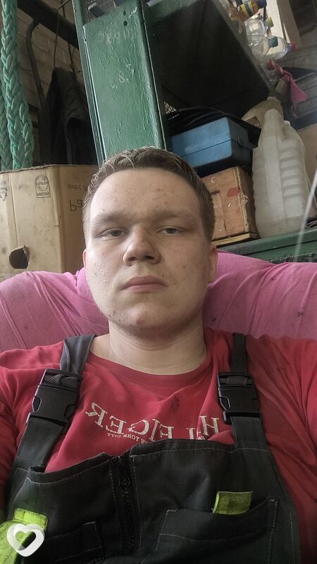 Сергей, 19, Архангельске — анкета №2981194