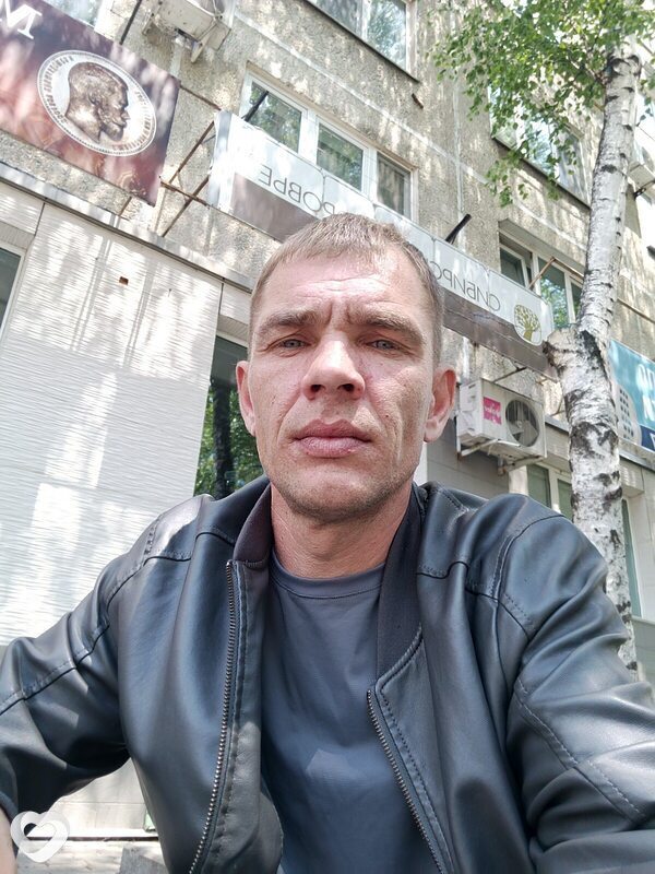 Дмитрий, 41, Уссурийске — анкета №2981464
