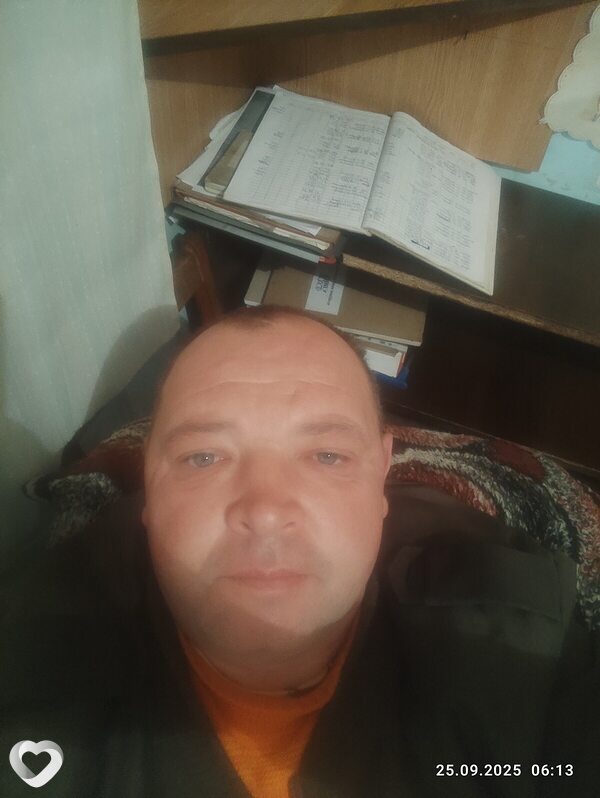 Виталий, 40, Березе — анкета №2981501