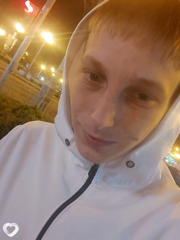 Дмитрий, 21, Хабаровске — анкета №2982398