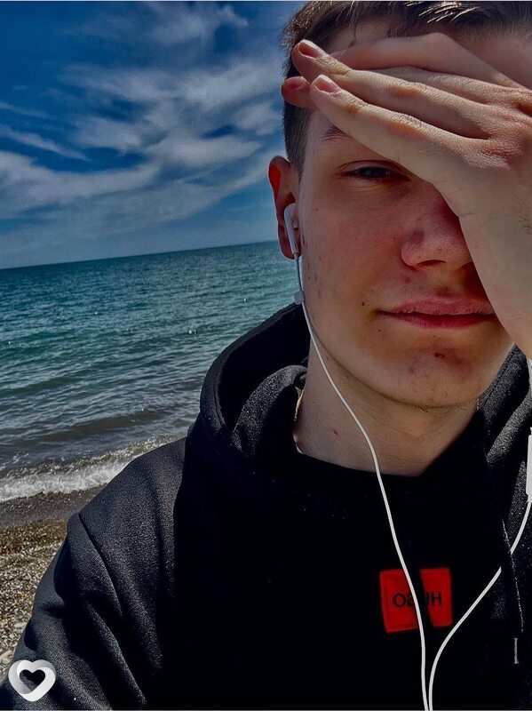 Андрей, 19, Москве — анкета №2983255