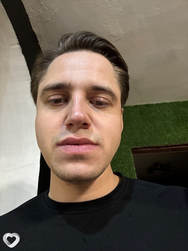 Максим, 27, Москве — анкета №2983237