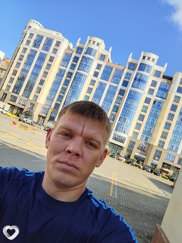 Артем, 33, Екатеринбурге — анкета №2983534